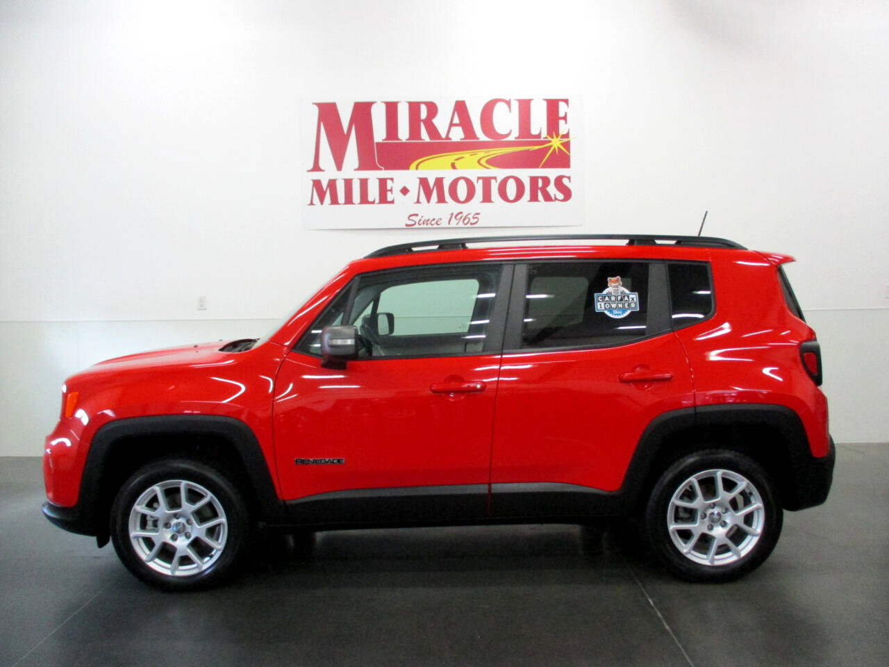 Used 2021 Jeep Renegade Limited w/ Sun & Sound Group image 2