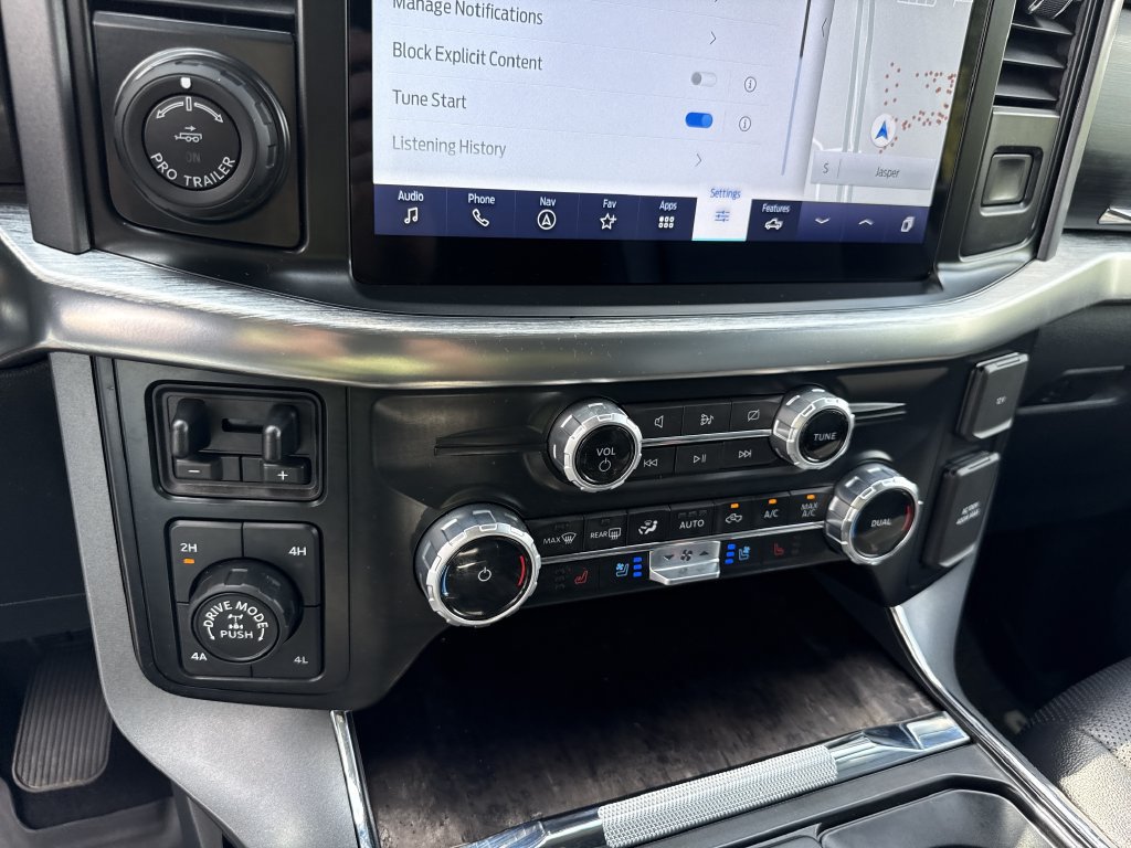 Used 2023 Ford F150 Lariat w/ Equipment Group 502A High AWD/4WD image 32