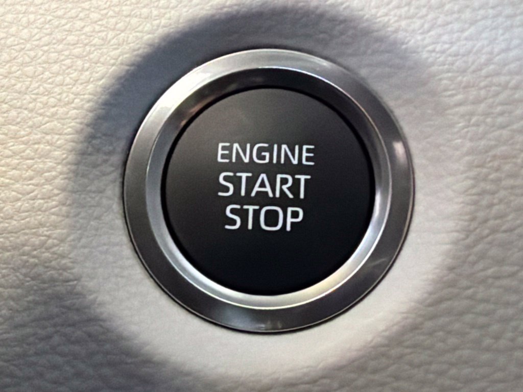 Certified 2026 Toyota Corolla SE FWD image 27