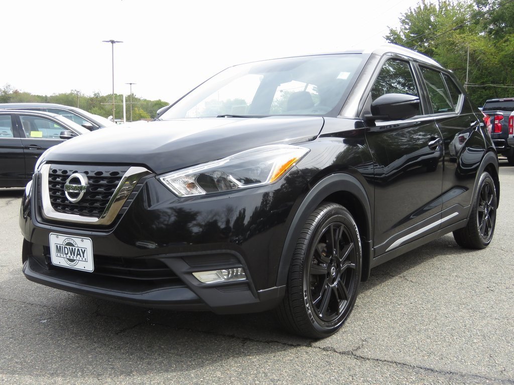 Used 2019 Nissan Kicks SR w/ SR Premium Package