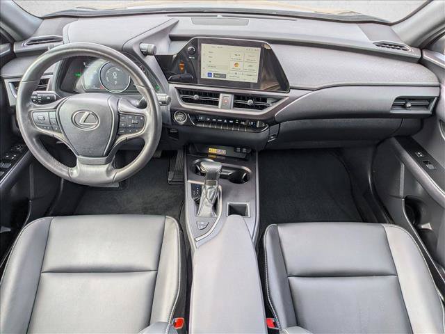Used 2024 Lexus UX 250h FWD image 18