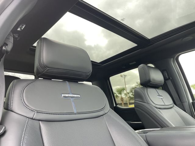 New 2026 Ford F450 Platinum w/ FX4 Off-Road Package image 17