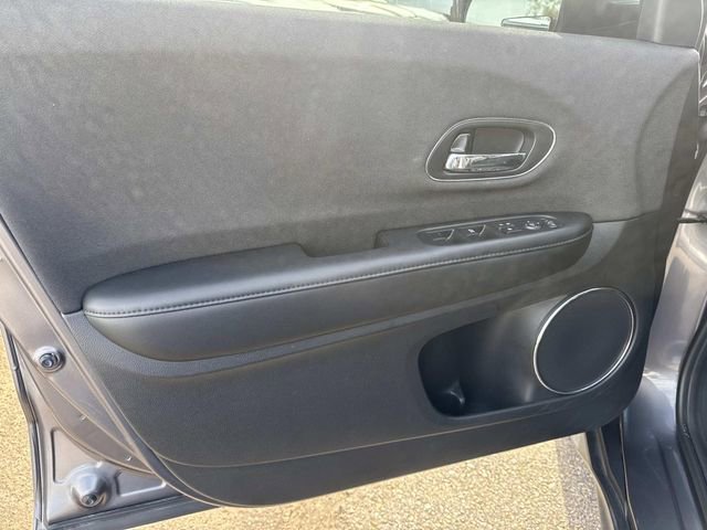 Used 2022 Honda HR-V EX image 25