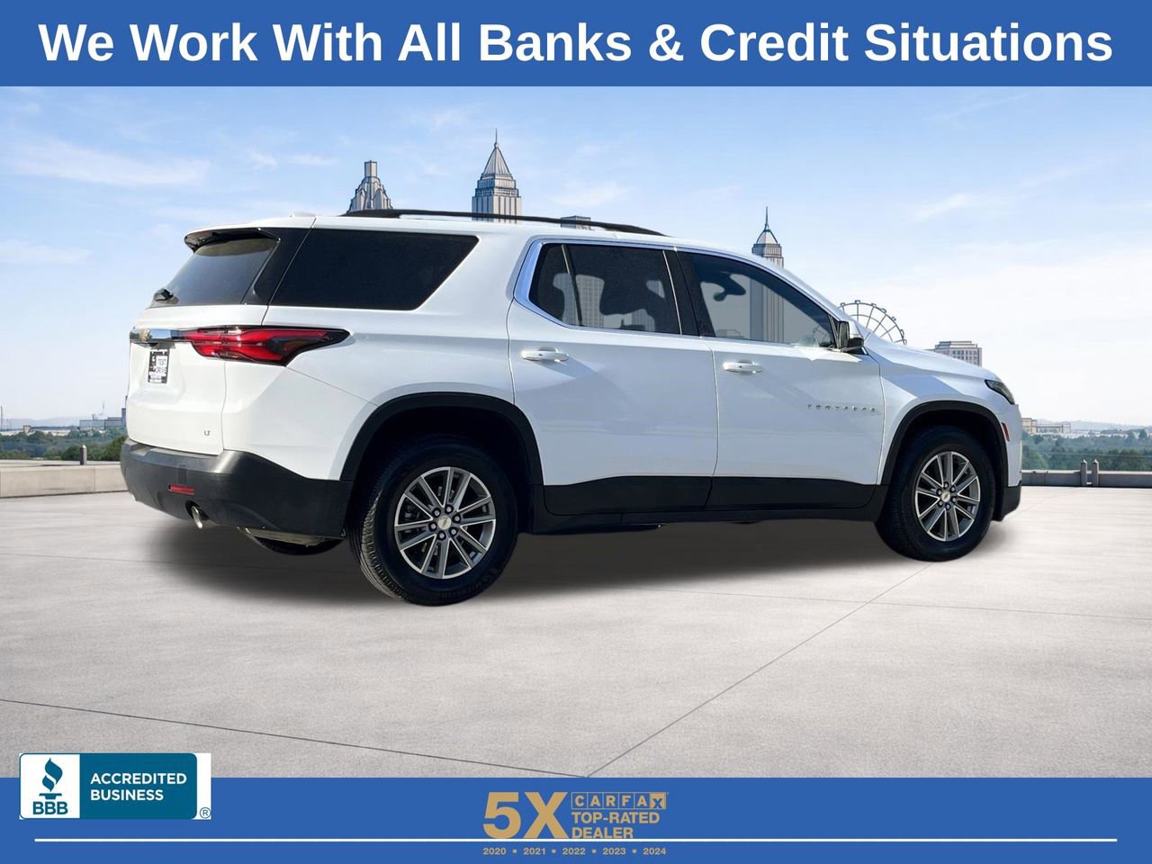 Used 2023 Chevrolet Traverse LT image 26