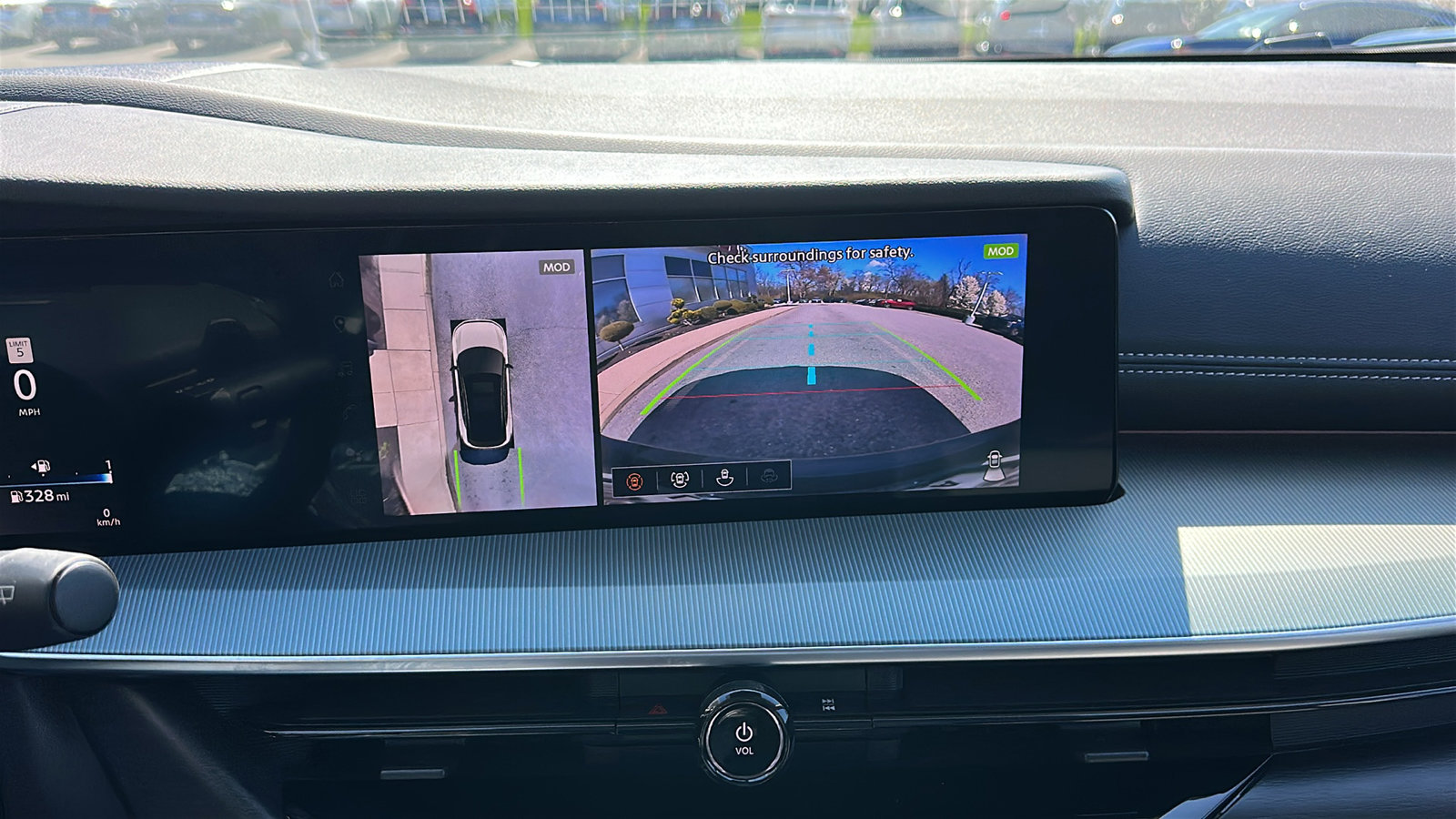 Certified 2025 Nissan Murano SL w/ Cargo Package image 20