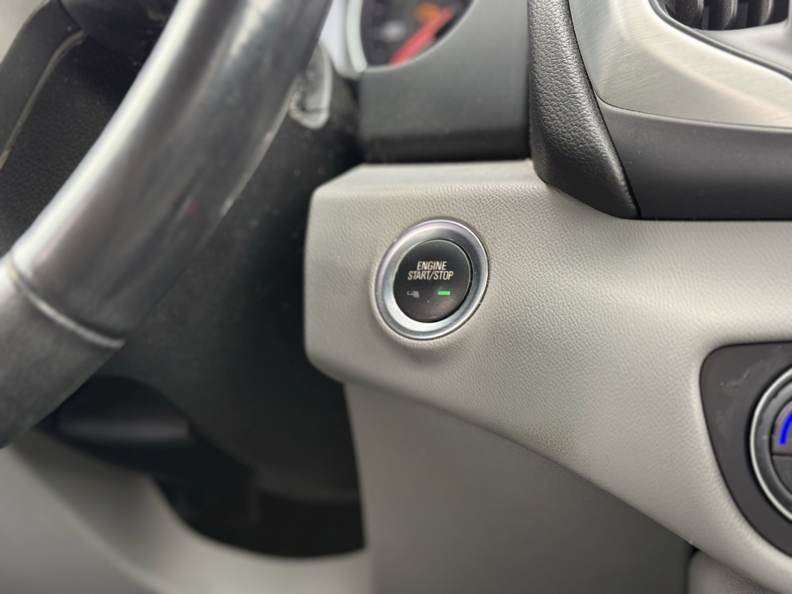 Used 2019 GMC Terrain SLT image 17