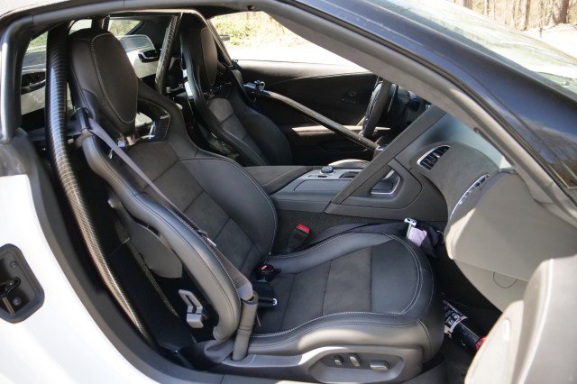 Used 2016 Chevrolet Corvette Z06 w/ 3LZ Preferred Equipment Group image 45