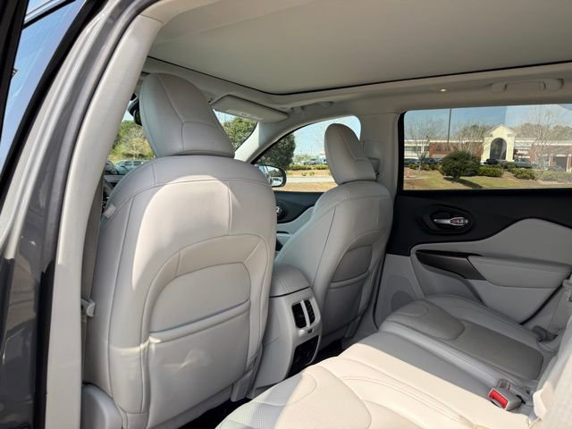 Used 2021 Jeep Cherokee Limited w/ Elite Package image 29