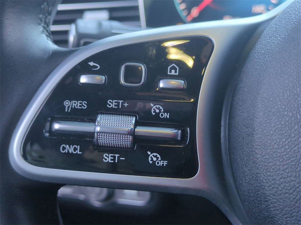 Used 2021 Mercedes-Benz GLE 350 4MATIC w/ Premium Package image 14