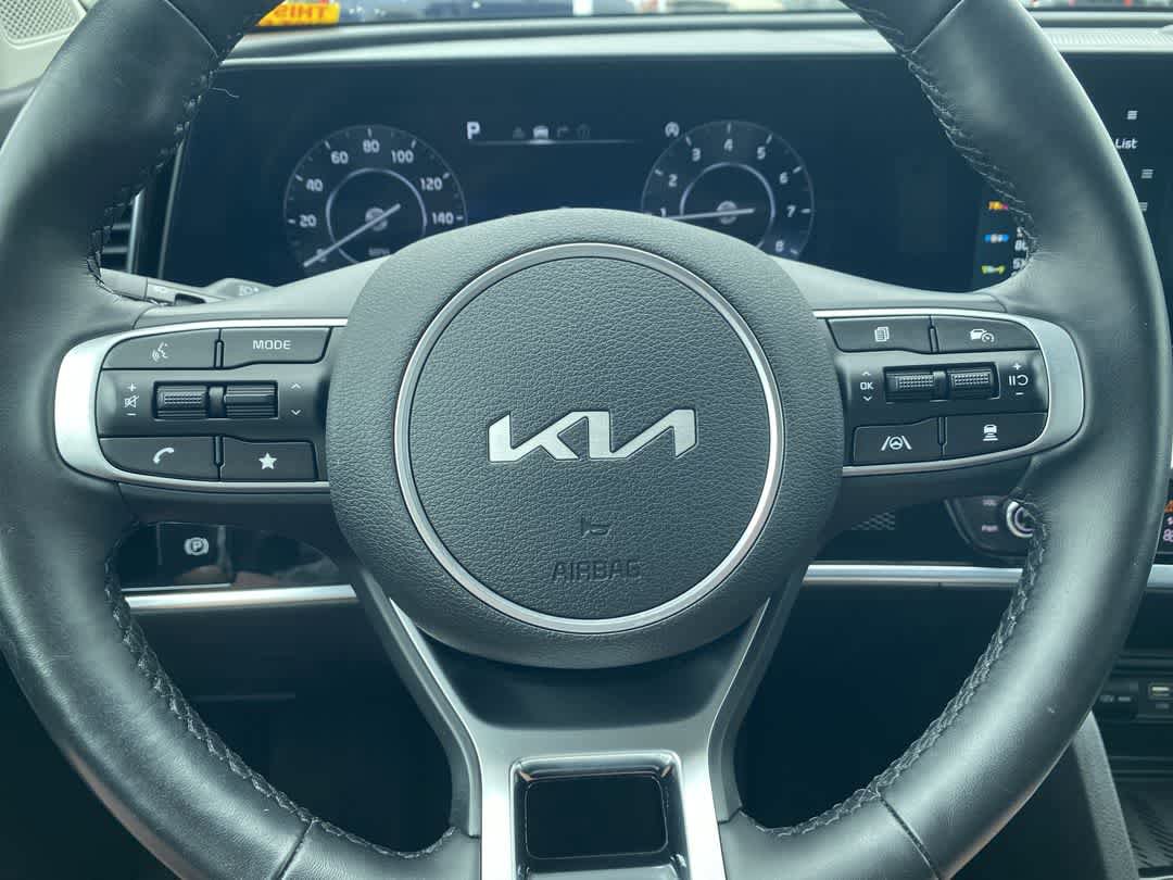 Used 2025 Kia Sportage SX FWD image 14