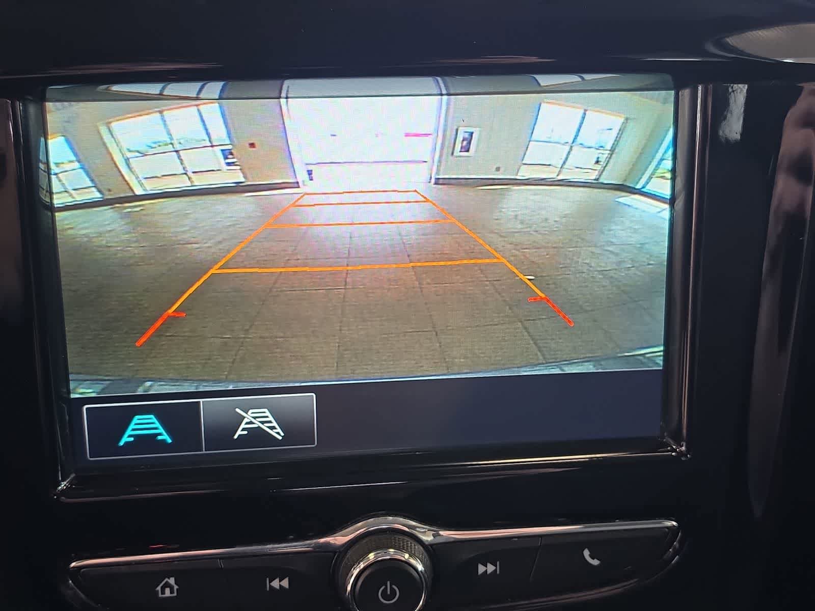Used 2018 Chevrolet Traverse LS FWD image 26