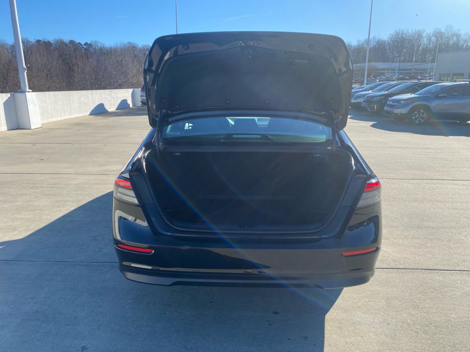 Used 2024 Honda Accord EX image 17