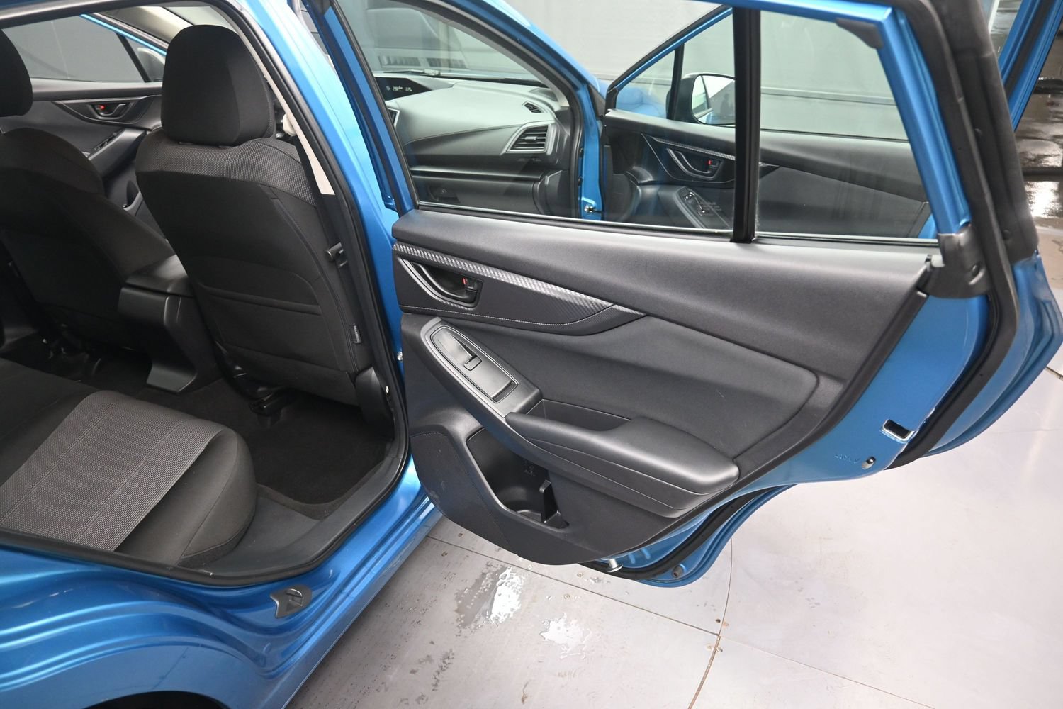 Used 2018 Subaru Impreza 2.0i AWD/4WD image 35