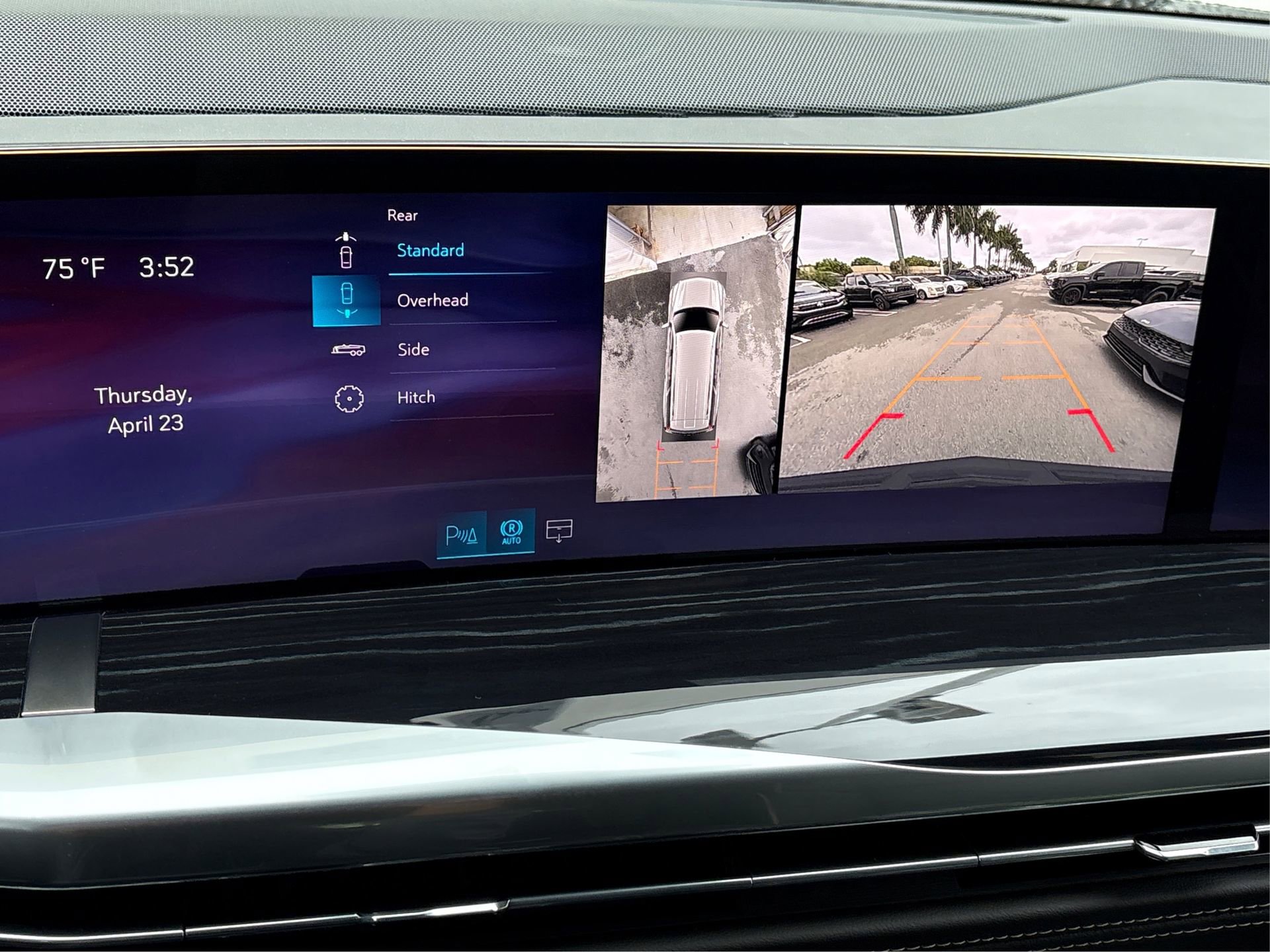 New 2026 Cadillac Escalade ESV Sport AWD/4WD image 25