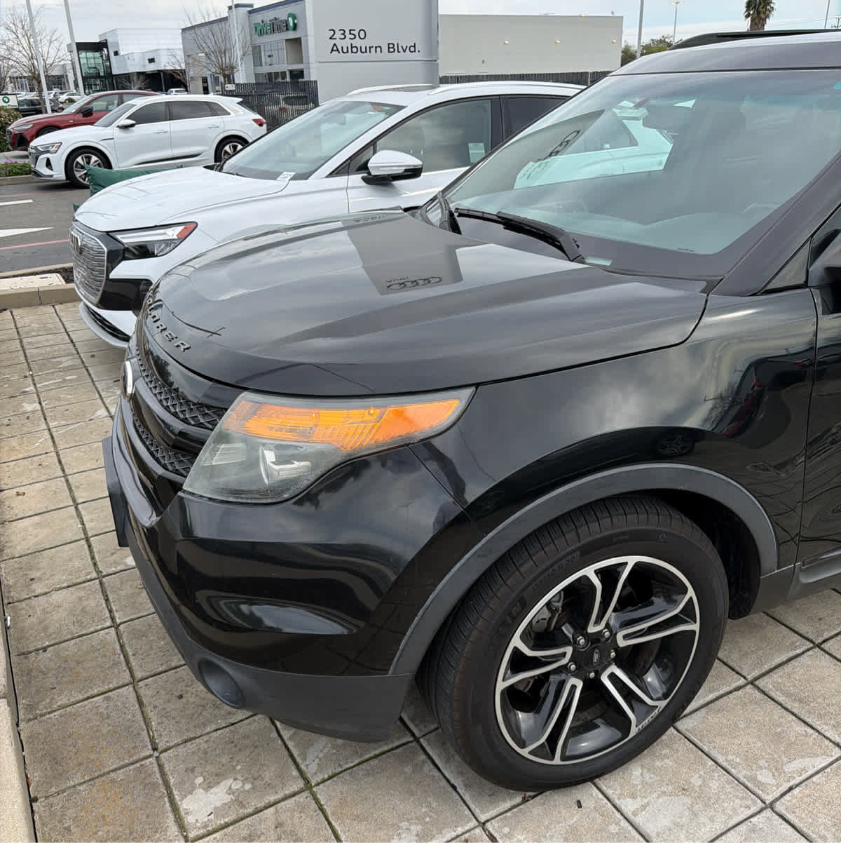 Used 2014 Ford Explorer Sport w/ Equipment Group 401A image 2