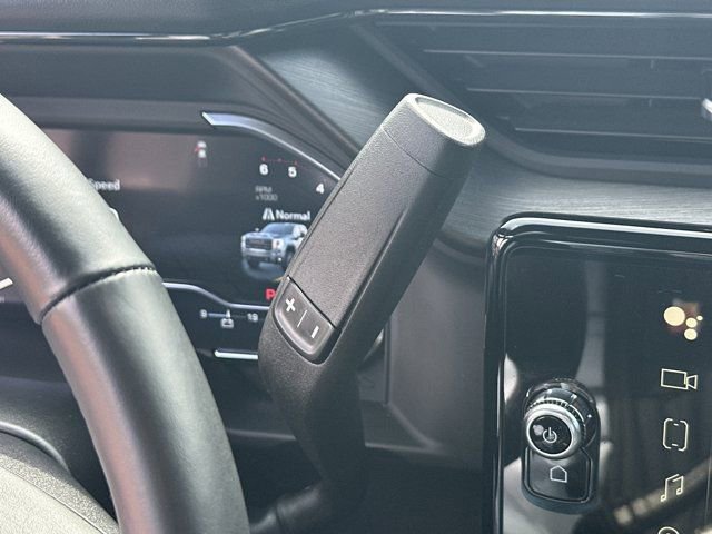 Used 2025 GMC Sierra 2500 AT4X image 33