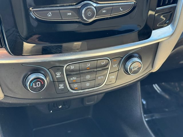 Certified 2023 Chevrolet Traverse LS FWD image 20