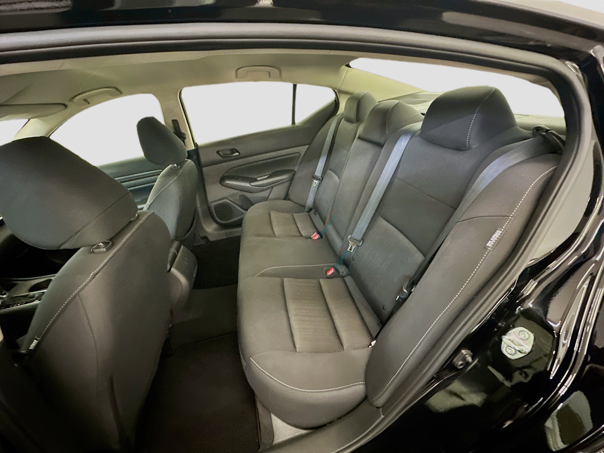 Used 2025 Nissan Altima 2.5 SV image 28