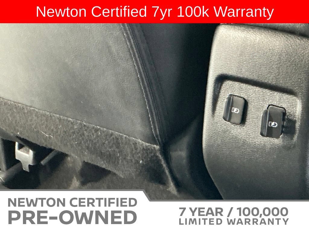 Used 2024 Nissan Kicks SR w/ SR Premium Package FWD image 20