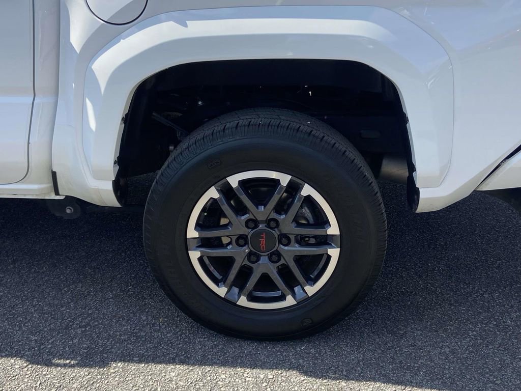 Used 2024 Toyota Tacoma TRD Sport image 9