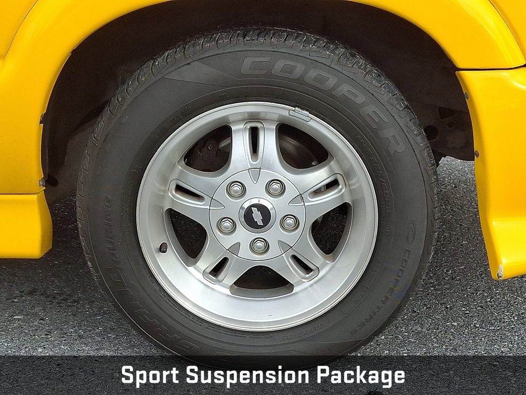 Used 2003 Chevrolet S10 Pickup LS w/ LS Preferred Equipment Group image 10