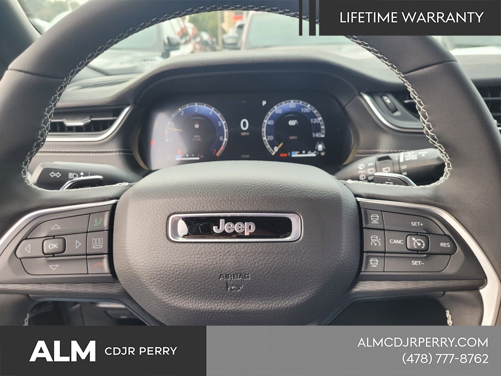 New 2025 Jeep Grand Cherokee Altitude image 21