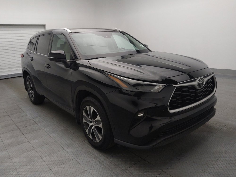 Used 2022 Toyota Highlander XLE image 13
