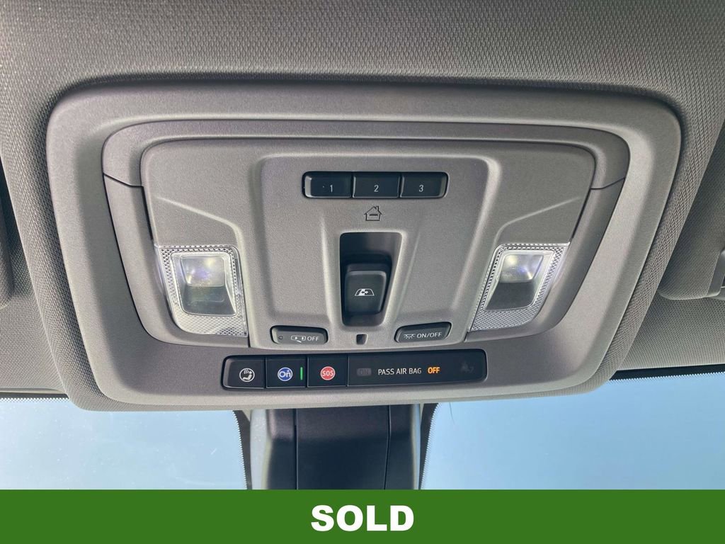 Used 2020 GMC Sierra 1500 SLT w/ SLT Premium Plus Package image 24