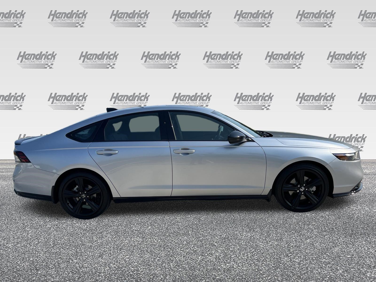 Used 2025 Honda Accord Sport image 10