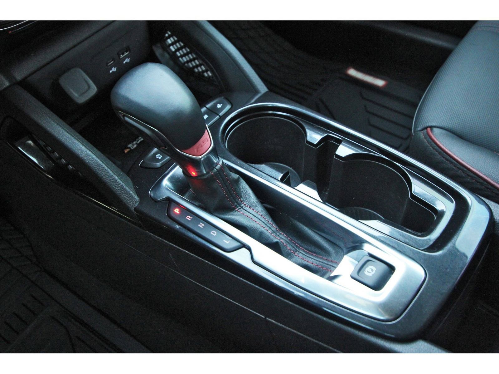 Used 2024 Chevrolet TrailBlazer RS w/ Convenience Package image 28