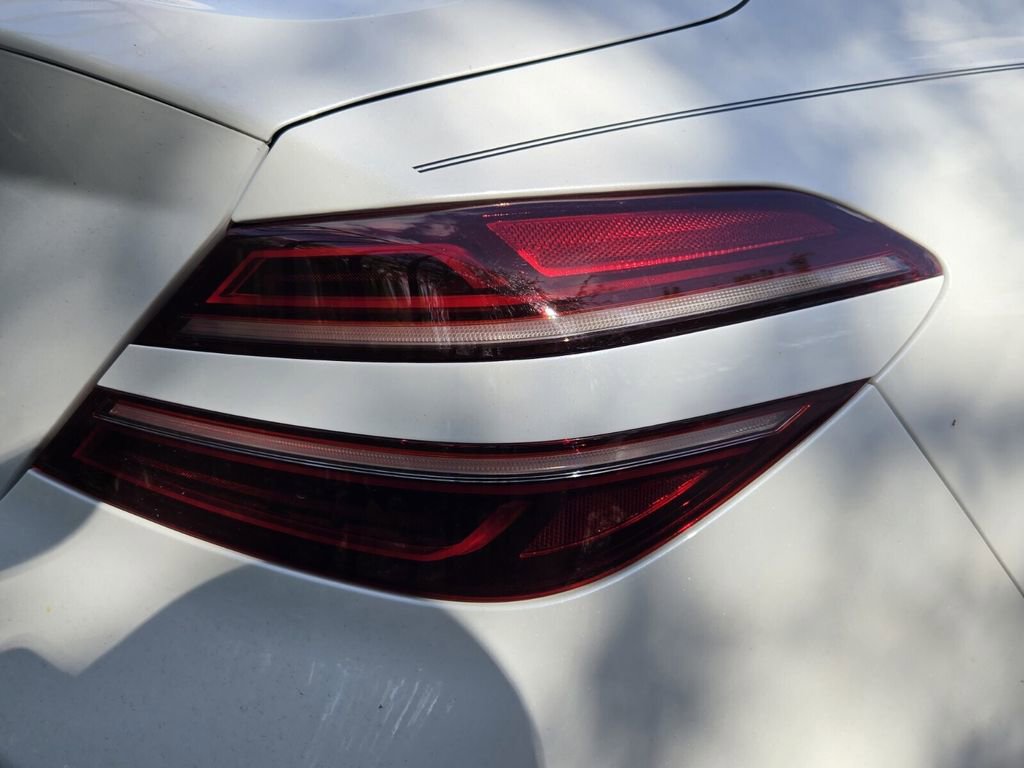 Used 2023 Genesis G70 3.3T w/ Sport Advanced Package RWD image 11