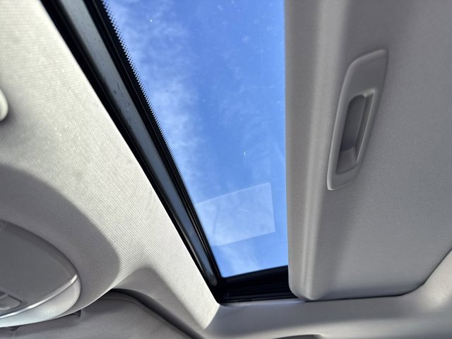 Used 2019 INFINITI QX60 Luxe w/ Essential Package image 30