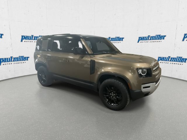 Used 2021 Land Rover Defender 110 S AWD/4WD image 13