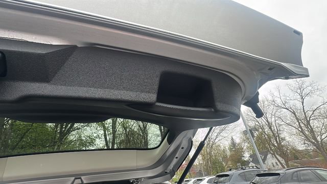 Used 2017 Ford Escape SE AWD/4WD image 36