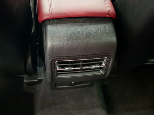 Used 2024 Lincoln Corsair Reserve image 25