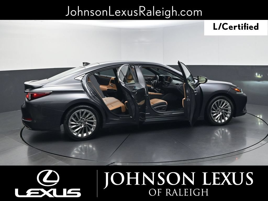Certified 2022 Lexus ES 350 Ultra Luxury w/ Accessory Package 2 FWD image 25
