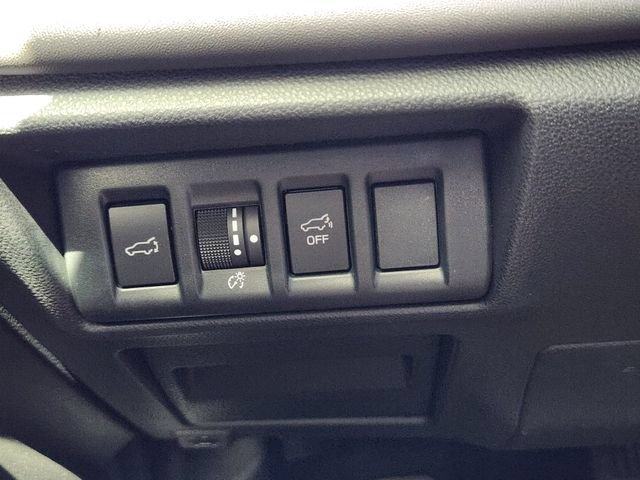 Certified 2025 Subaru Outback Onyx Edition XT AWD/4WD image 23