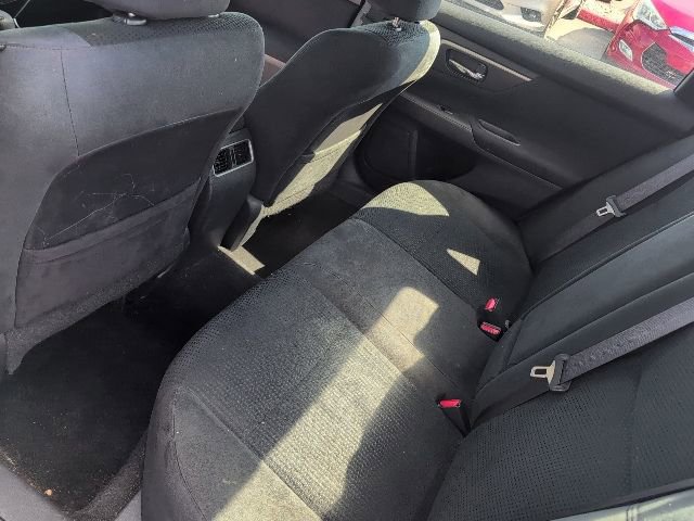 Used 2015 Nissan Altima 2.5 SV w/ Convenience Package image 12