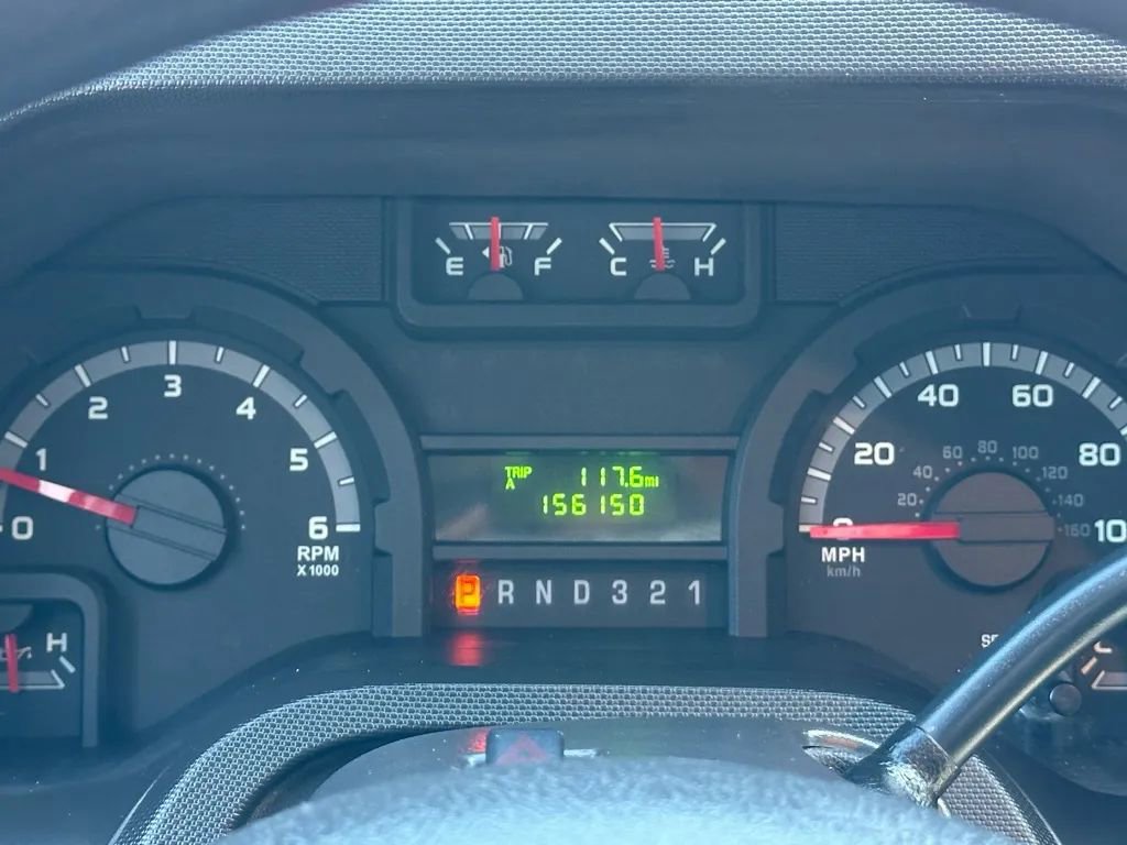 Used 2016 Ford E-350 and Econoline 350 Super Duty image 27