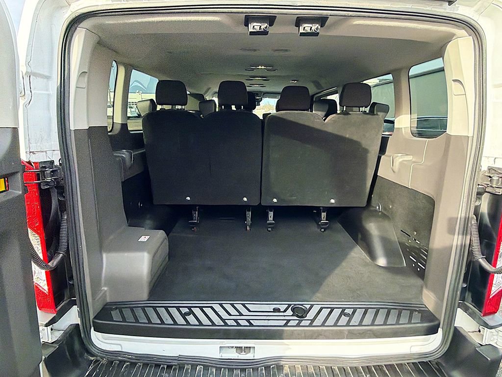 Used 2023 Ford Transit 350 XLT image 15