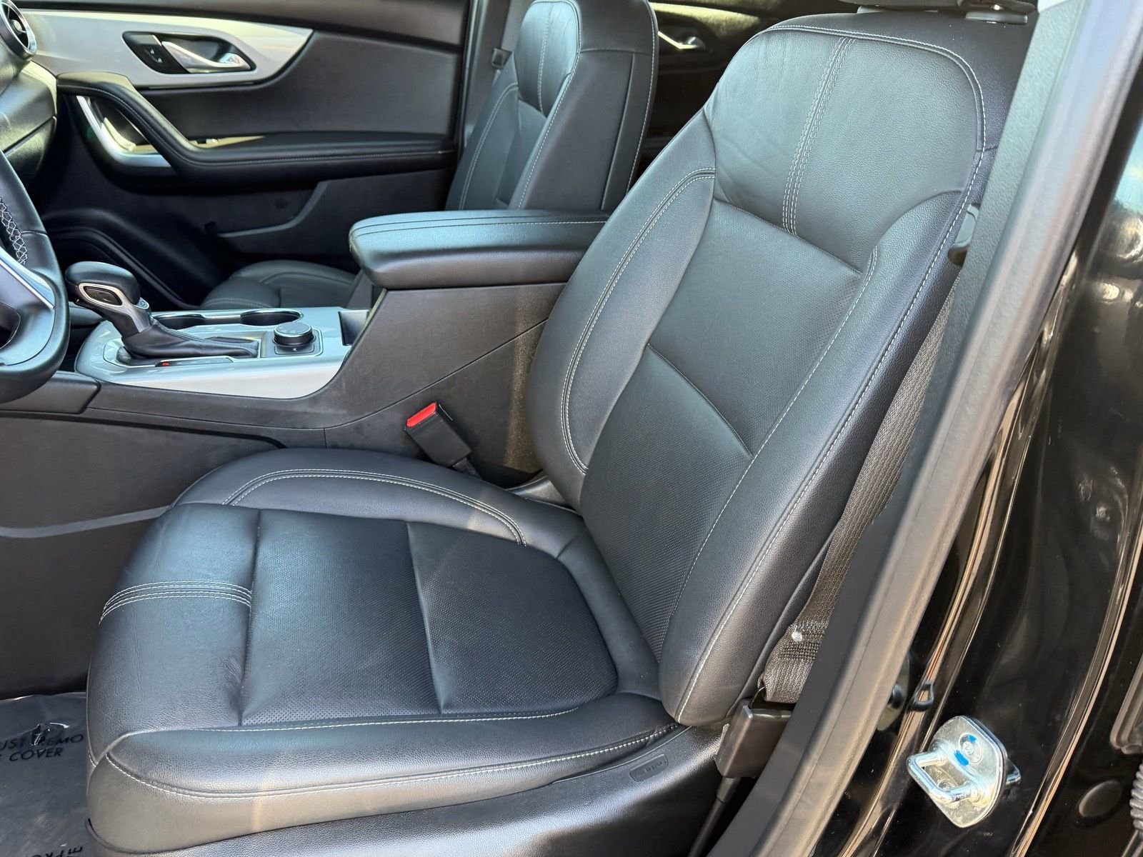 Used 2024 Chevrolet Blazer LT FWD image 23