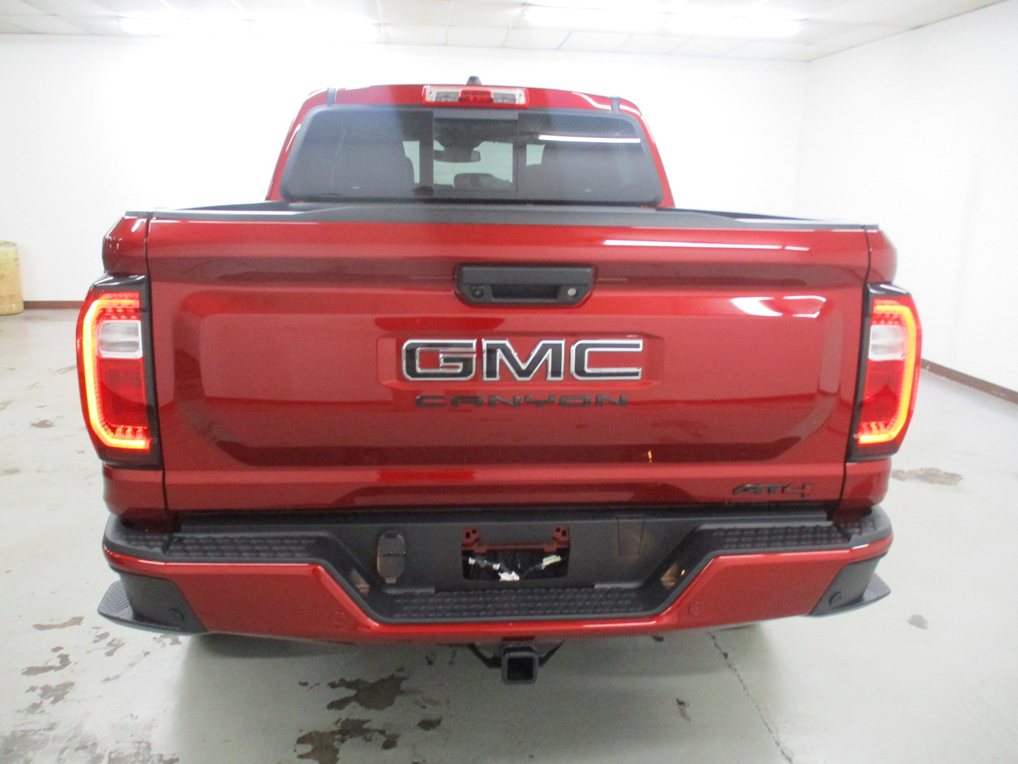 New 2026 GMC Canyon AT4 w/ Technology Plus Package image 9