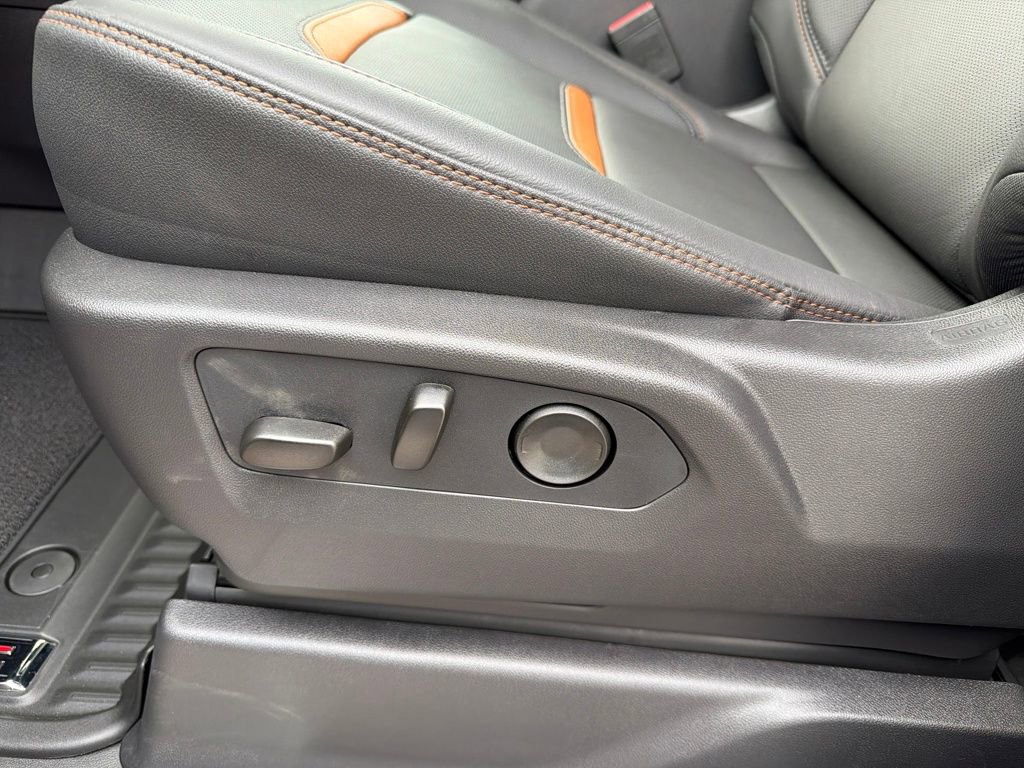 New 2026 GMC Sierra 1500 AT4 AWD/4WD image 15