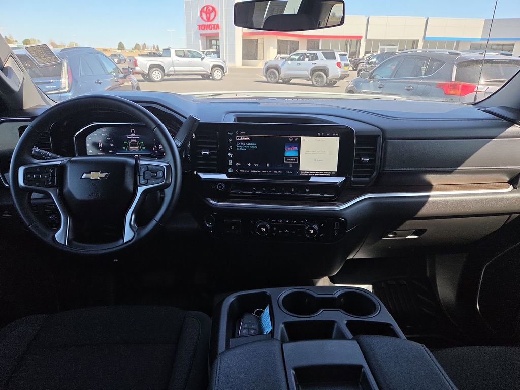 Used 2024 Chevrolet Silverado 1500 LT w/ Work Truck Package AWD/4WD image 17