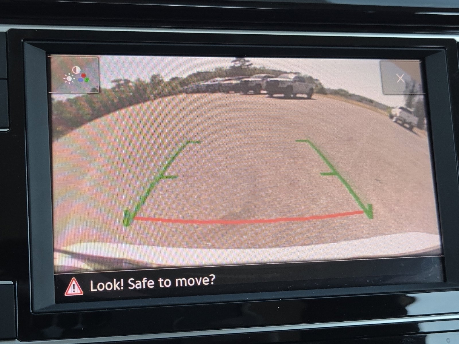 Used 2023 Volkswagen Taos S image 5