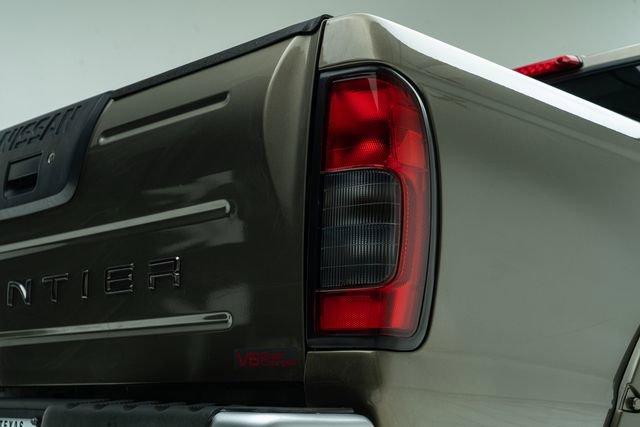 Used 2001 Nissan Frontier S/C image 15