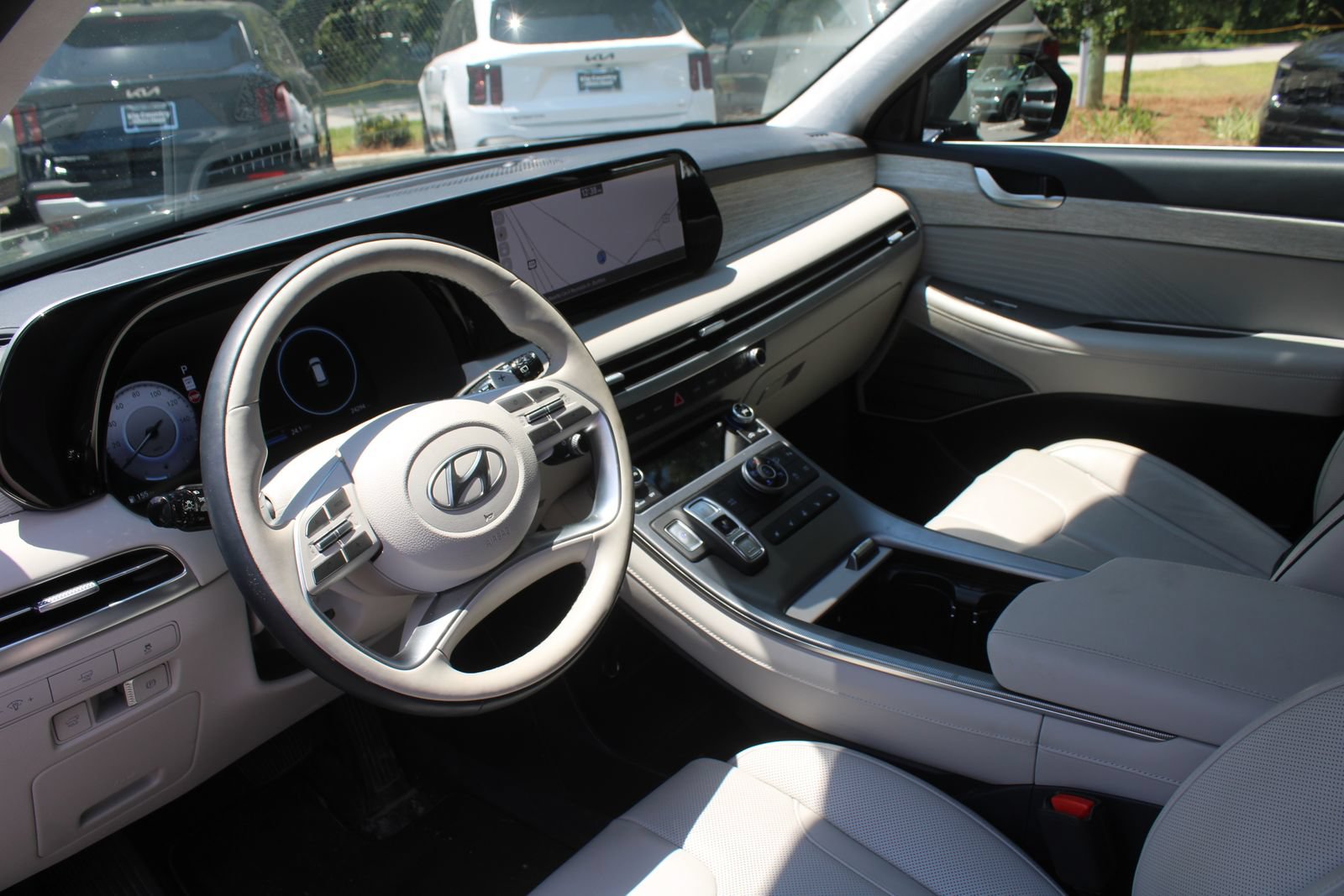 Used 2024 Hyundai Palisade Calligraphy AWD/4WD image 24