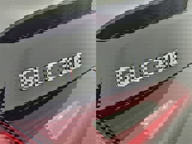 Certified 2025 Mercedes-Benz GLC 300 4MATIC image 12