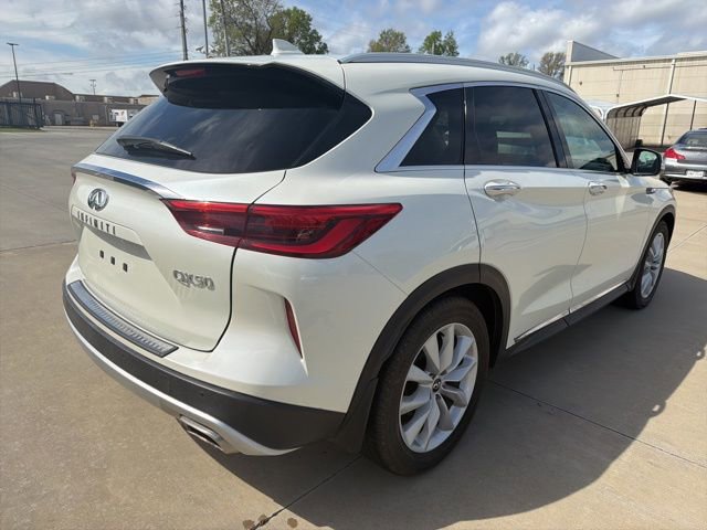 Used 2019 INFINITI QX50 Essential w/ Proassist Package FWD image 5