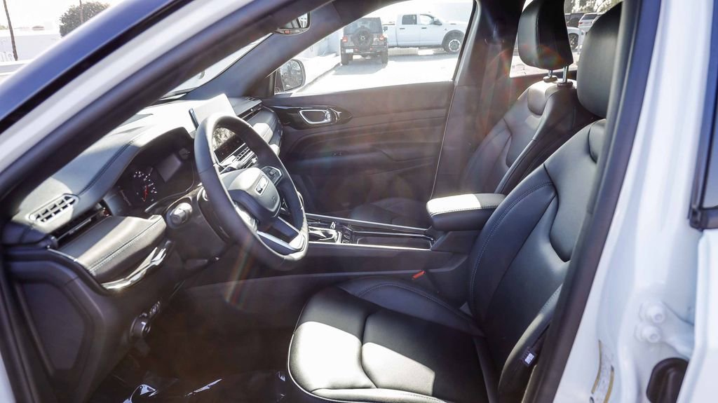 New 2026 Jeep Compass Limited image 21